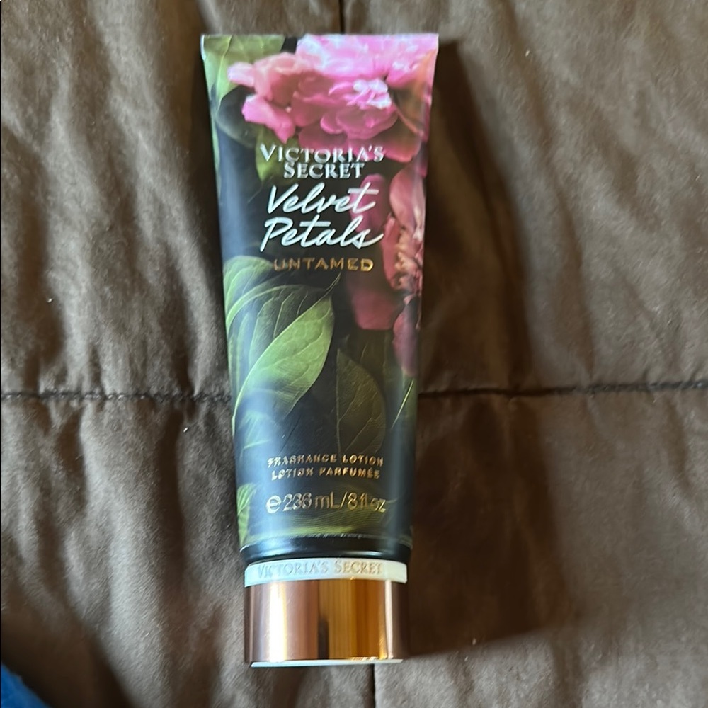 Victoria’s Secret Velvet Petals Untamed Body Lotion